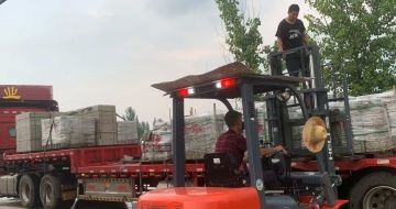 钦州 黄金麻冰裂纹，地铺石装车