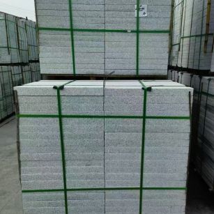 钦州 芝麻白火烧，园林广场市政工程地铺石，1.8~5.0厚均有现货