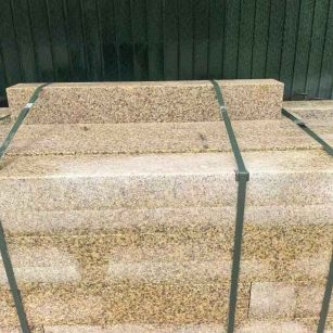 钦州 黄金麻花岗岩石材机切面栏杆料半成品