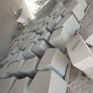 钦州 白麻花岗岩异形坐凳