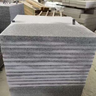 钦州 芝麻白5公分火烧地铺成品，900*400，规格可定制