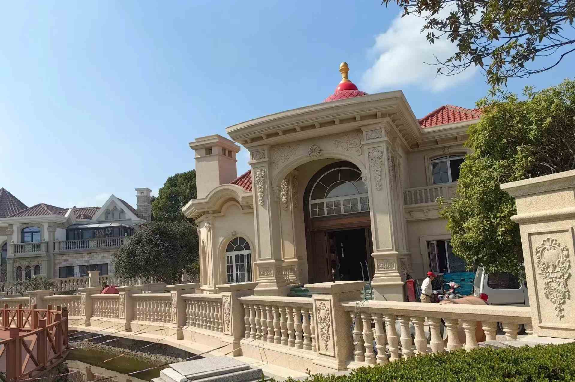 钦州 黄金麻花岗岩欧式别墅