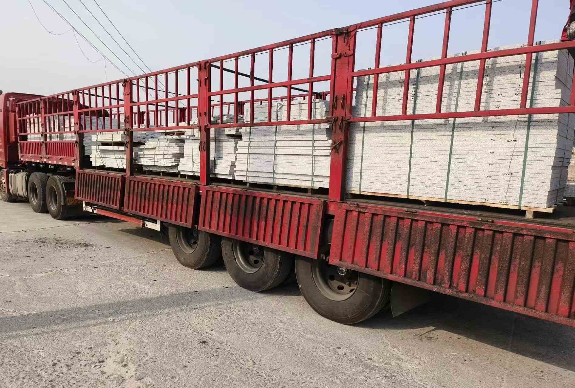 钦州 白麻荔枝面外墙干挂，工厂装车日常