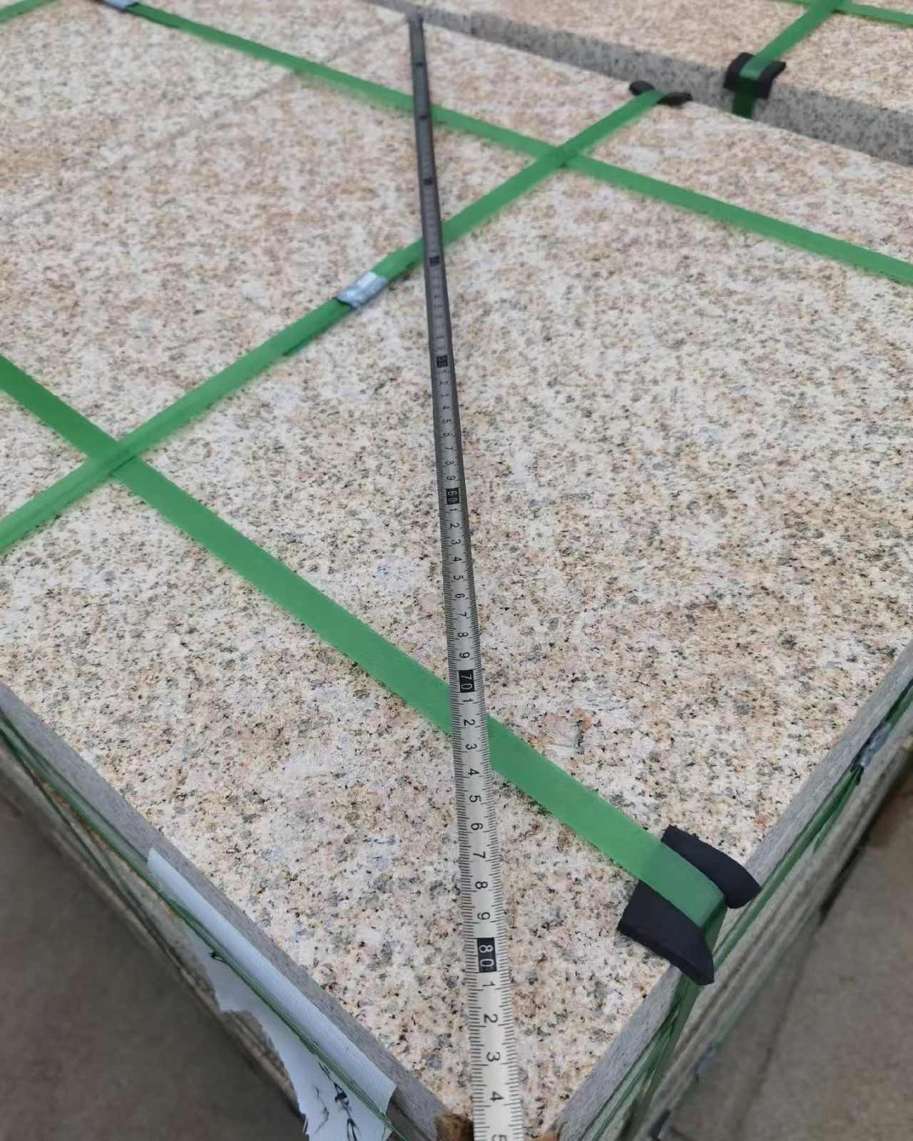 钦州 黄金麻火烧面地铺石