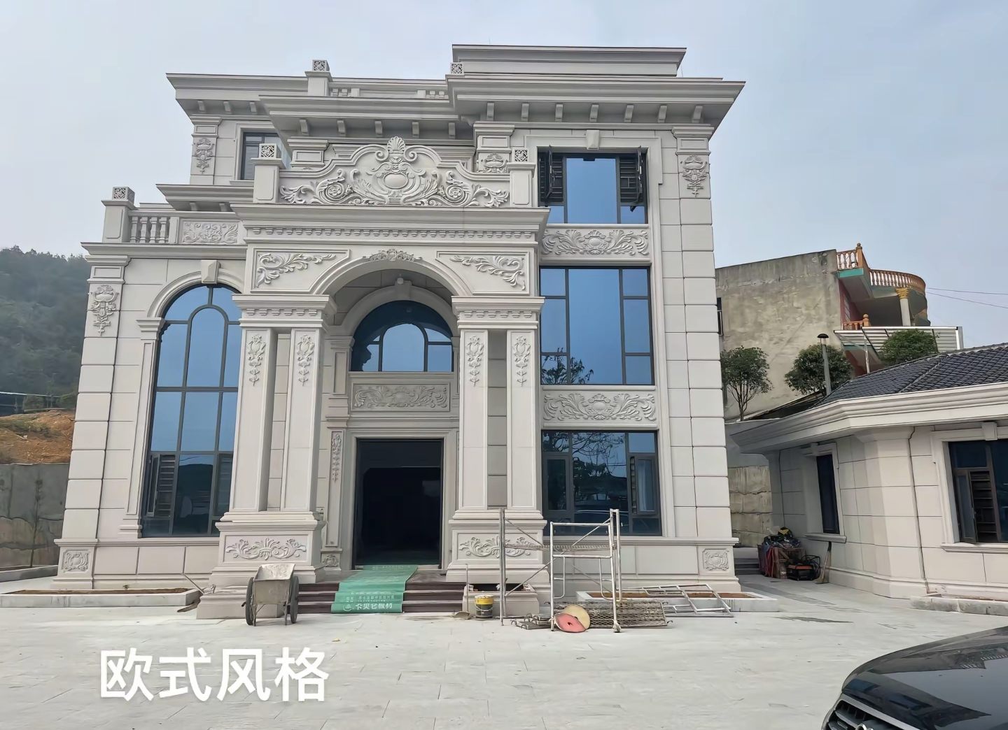 钦州 白麻花岗岩别墅外墙干挂