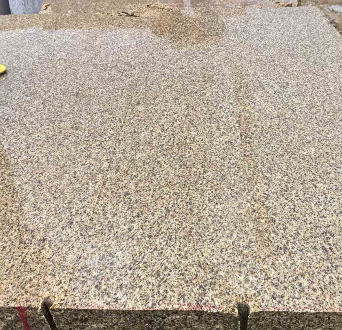 钦州 黄金麻花岗岩石材方料