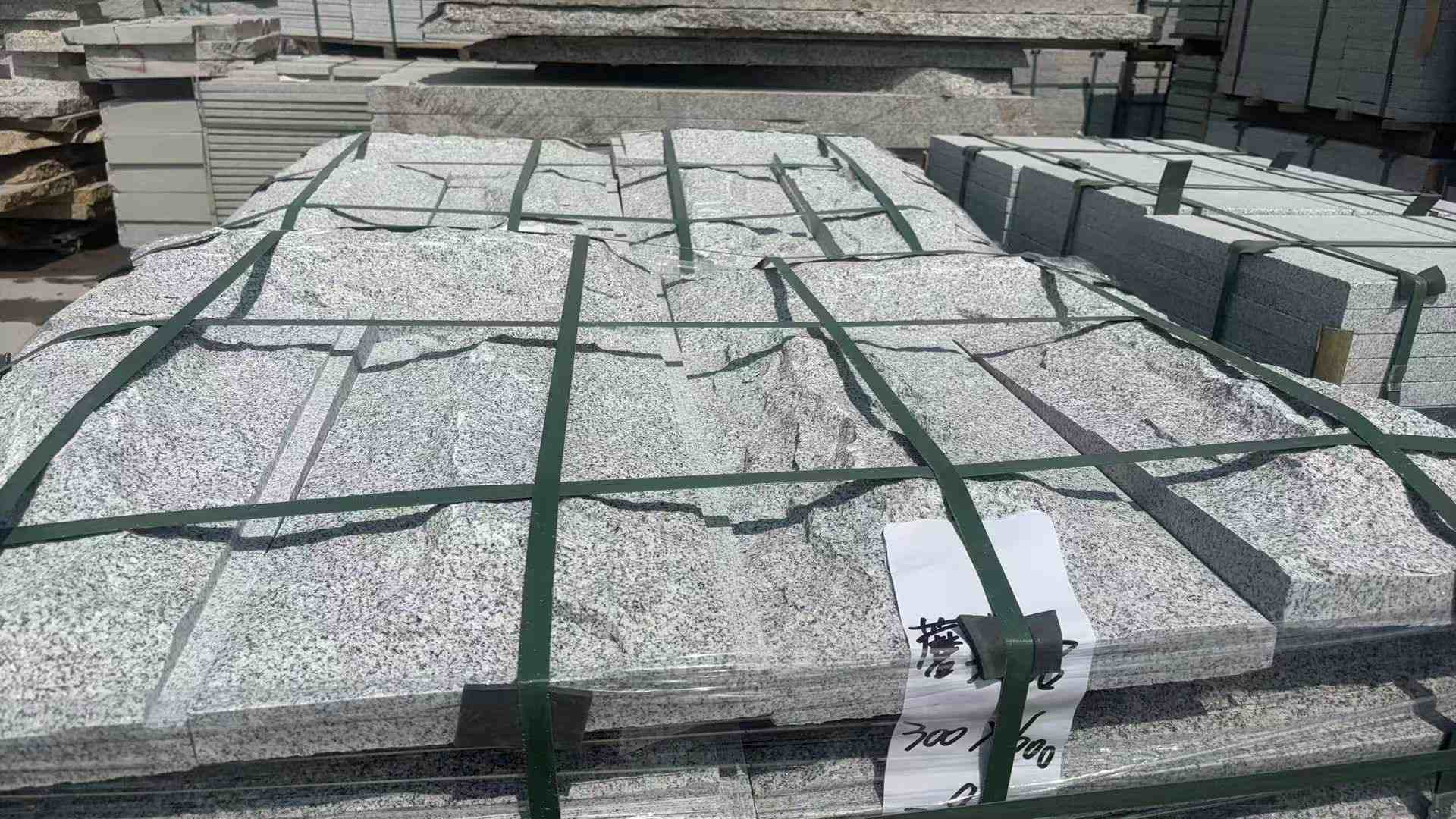 钦州 芝麻白蘑菇石成品