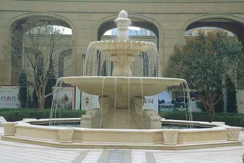 钦州 黄金麻花岗岩异型加工——户外庭院石雕流水喷泉